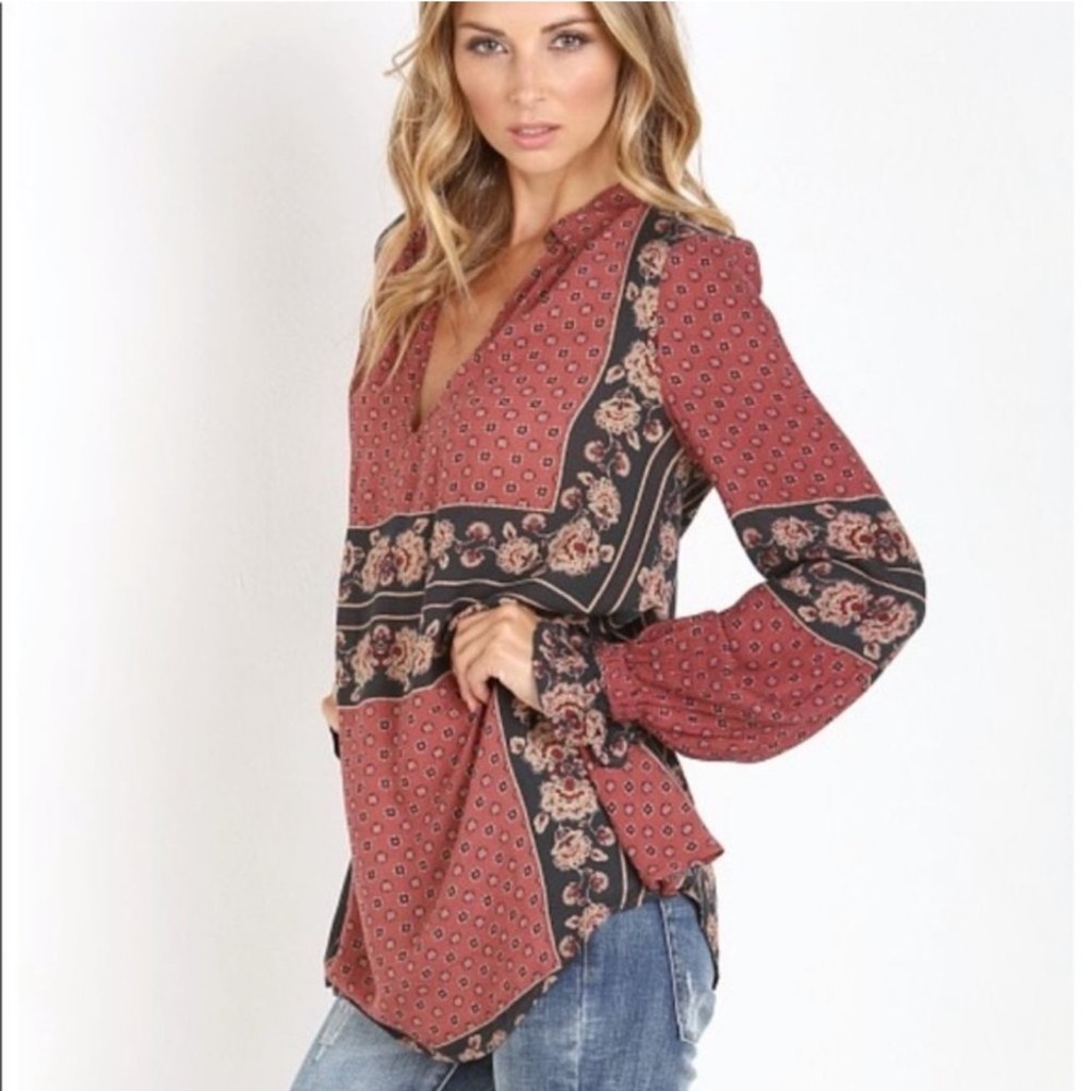 Free People Floral Dobby Changing Times Tunic Blouse (size small)